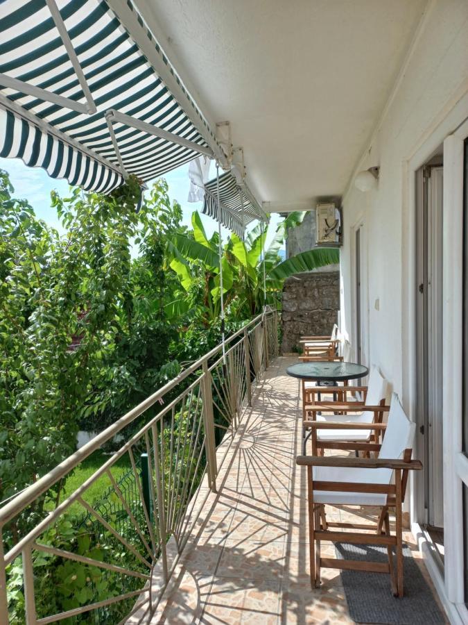 Villa Angelina Kumbor Eksteriør bilde
