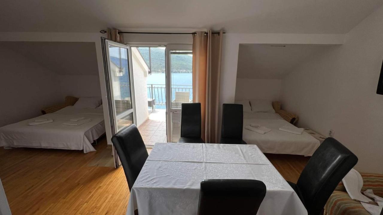 Villa Angelina Kumbor Eksteriør bilde